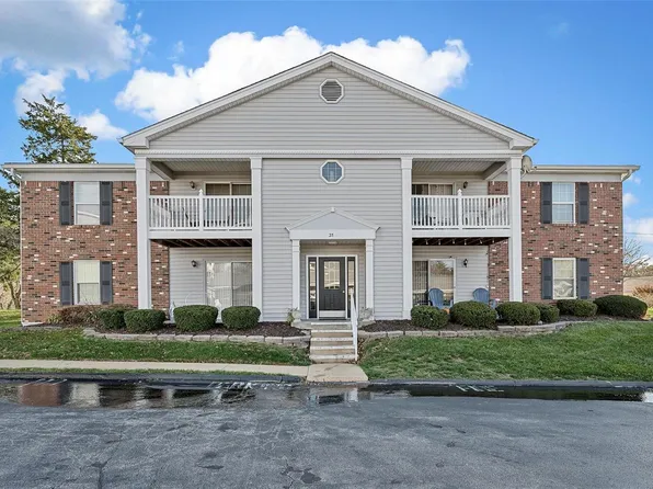 31 Berview Cir APT F, Saint Louis, MO 63129
