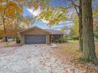 9568 Old Hartford Rd, Utica, KY 42376