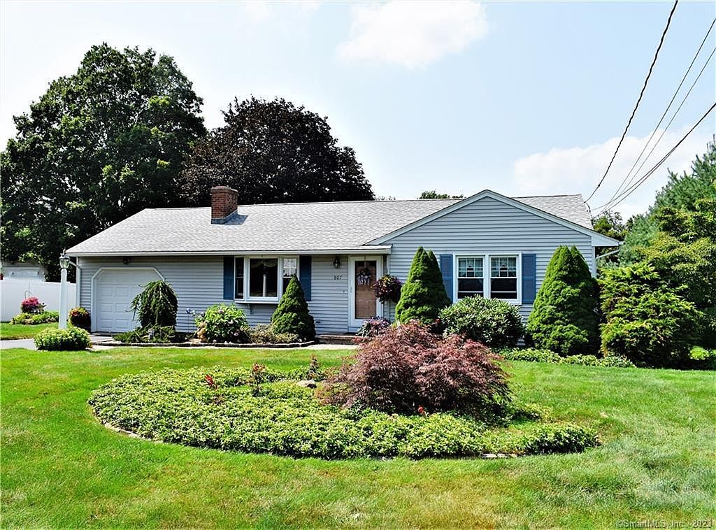 807 Murdock Ave, Meriden, CT 06450 Zillow