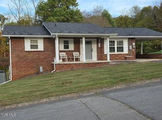 135 Unaka Subdivision Rd, Elizabethton, TN 37643