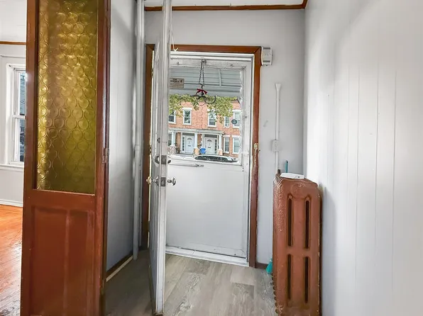 134 Boyd Avenue image 19 of 25