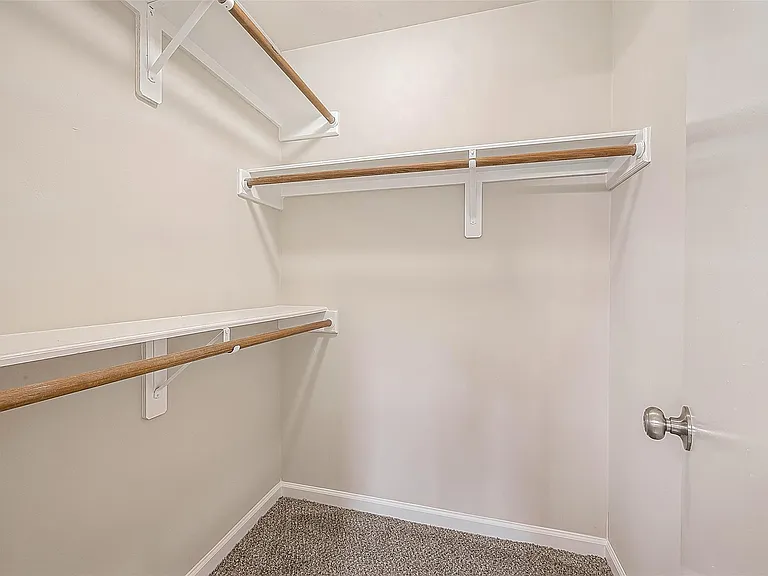 10811 Villa Lea Ln — Photo 31