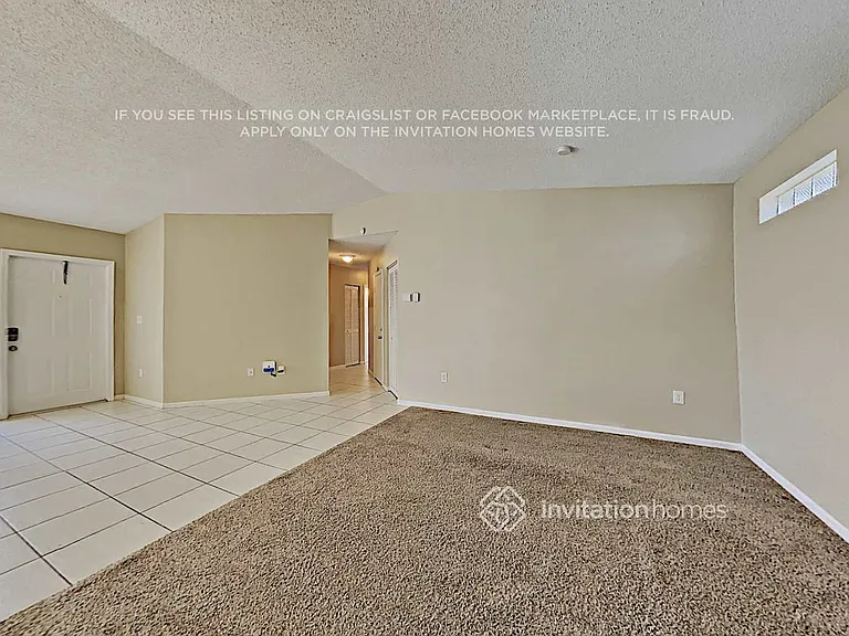17011 SW 139th Pl — Photo 3