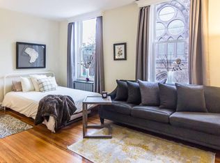 2205 Spruce St APT 2F, Philadelphia, PA 19103