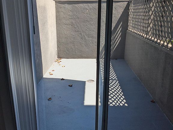 3rd image of 9725 Charleville Blvd APT 6