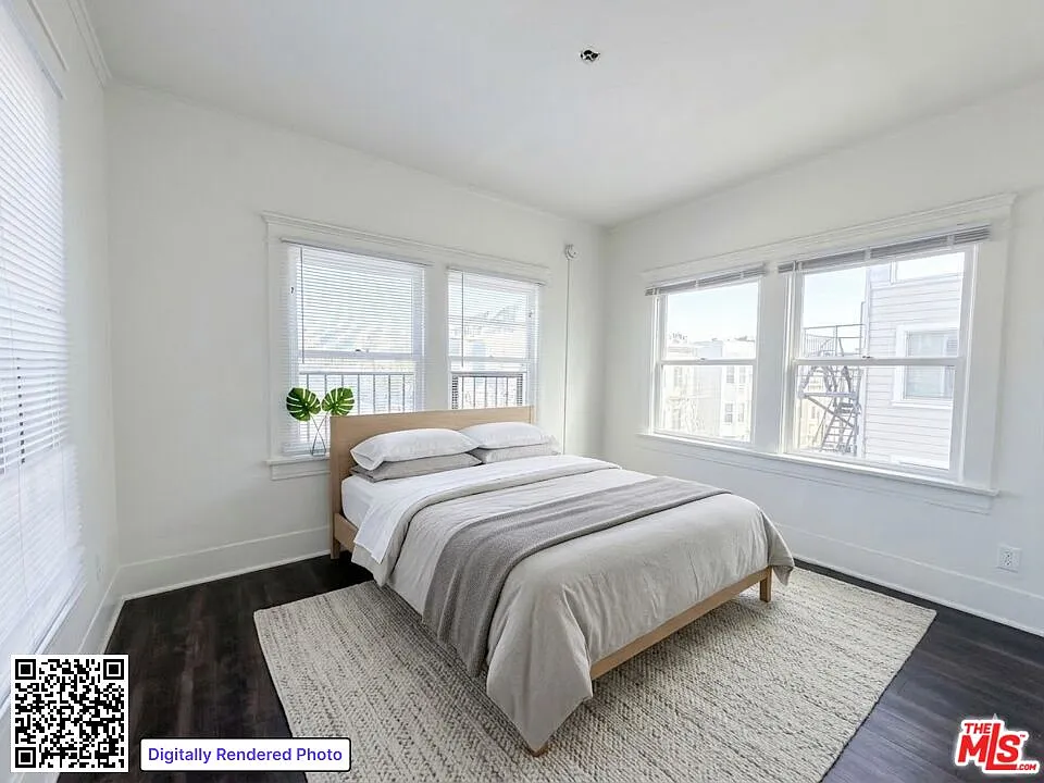 2 bed, 2.0 bath, 900 sqft, $2,150 — Photo 2