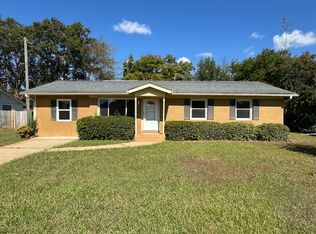 208 Willow Ave, Warner Robins, GA 31093