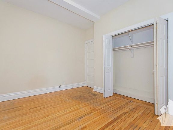 3rd image of 425 W Belden Ave #02