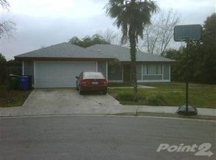 341 Park Pl, Porterville, CA 93257
