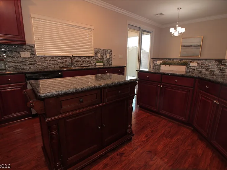 714 Newquay Ct — Photo 4