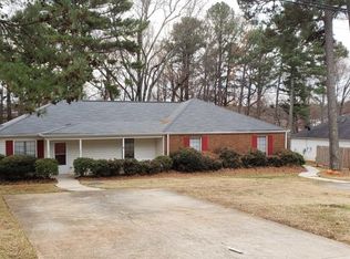 668 Greenvale Rd, Lawrenceville, GA 30043