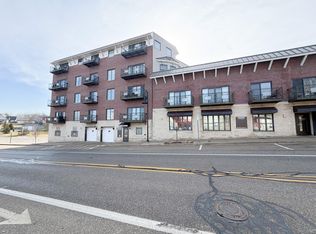 516 Williams St APT 10, South Haven, MI