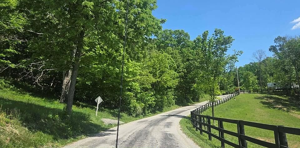 1st image of 529 Rapp Hollow Rd