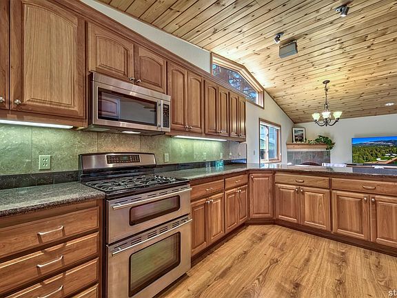 4th image of 1316 Susie Lake Rd