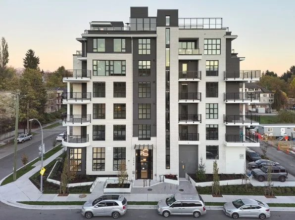 2446 Shaughnessy St #601, Pt Coquitlam, BC V3C 6M4