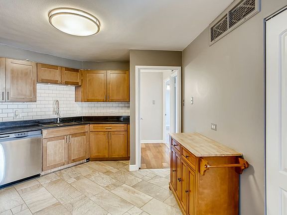 3rd image of 550 E 12th Ave APT 904