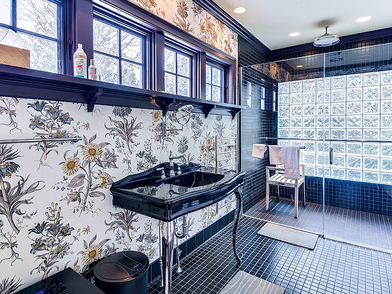 38 Halsey Ln — Photo 12