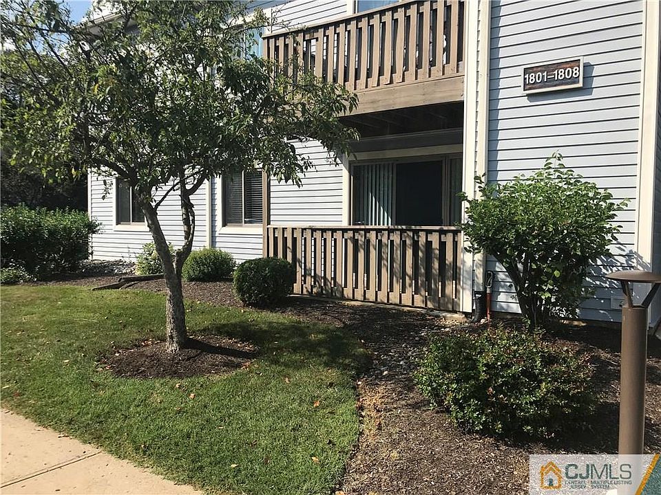 1st image of 1801 Aspen Dr #1801