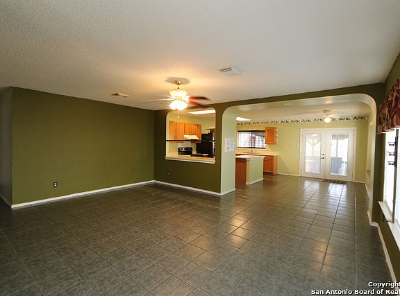 2nd image of 2167 Farmsville Dr
