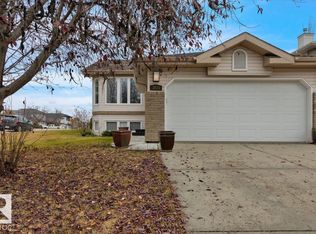 3635 44th St NW, Edmonton, AB T6L7C3