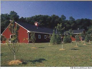 2nd image of 23 Roberts Rd