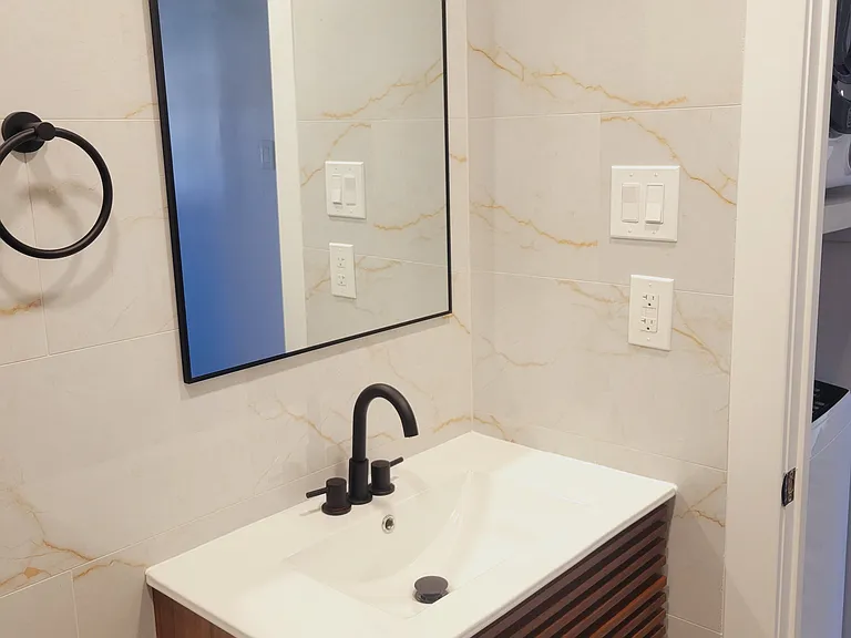 76 Wexford Dr — Photo 10