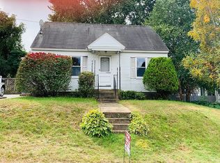 519 Shasta St, Manchester, NH 03103