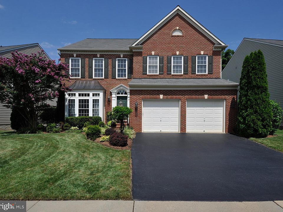 1st image of 1011 Dorthea Ct