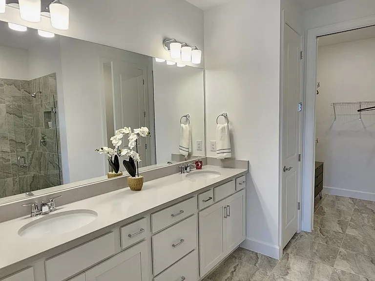 1595 Tavira Pl — Photo 20