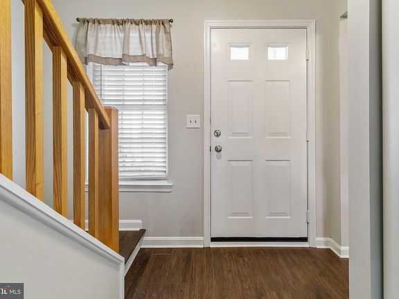 4th image of 2118 Wexford Rd