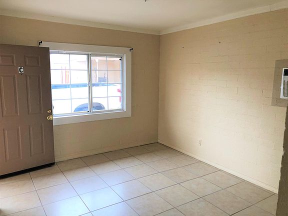 2nd image of 447 E Merlayne Dr