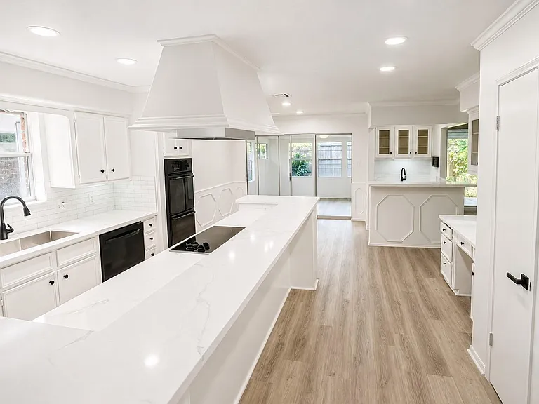 10710 Sandy Shoals Dr — Photo 8