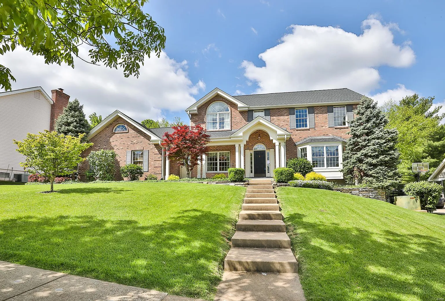 957 Burgundy Ln photo 1