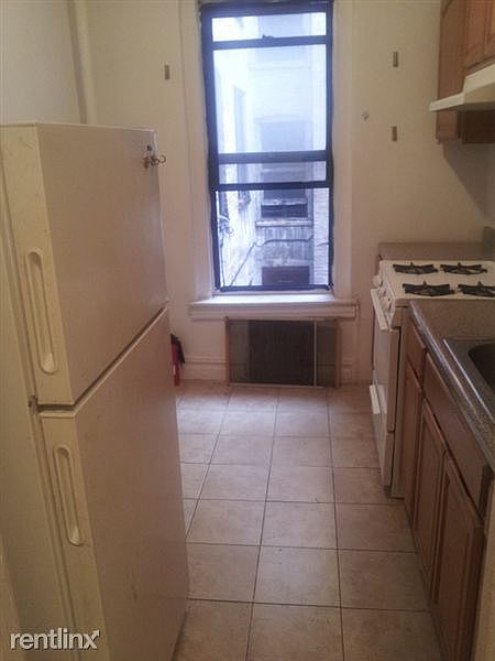 271 Parkside Ave (B1) F