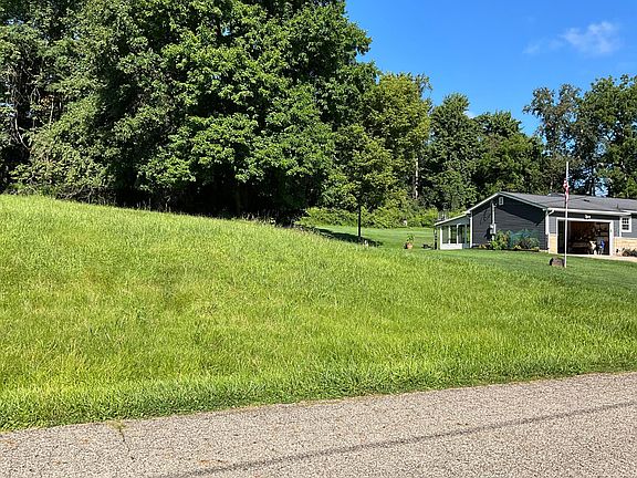 3rd image of 341 Knollwood Ct NE
