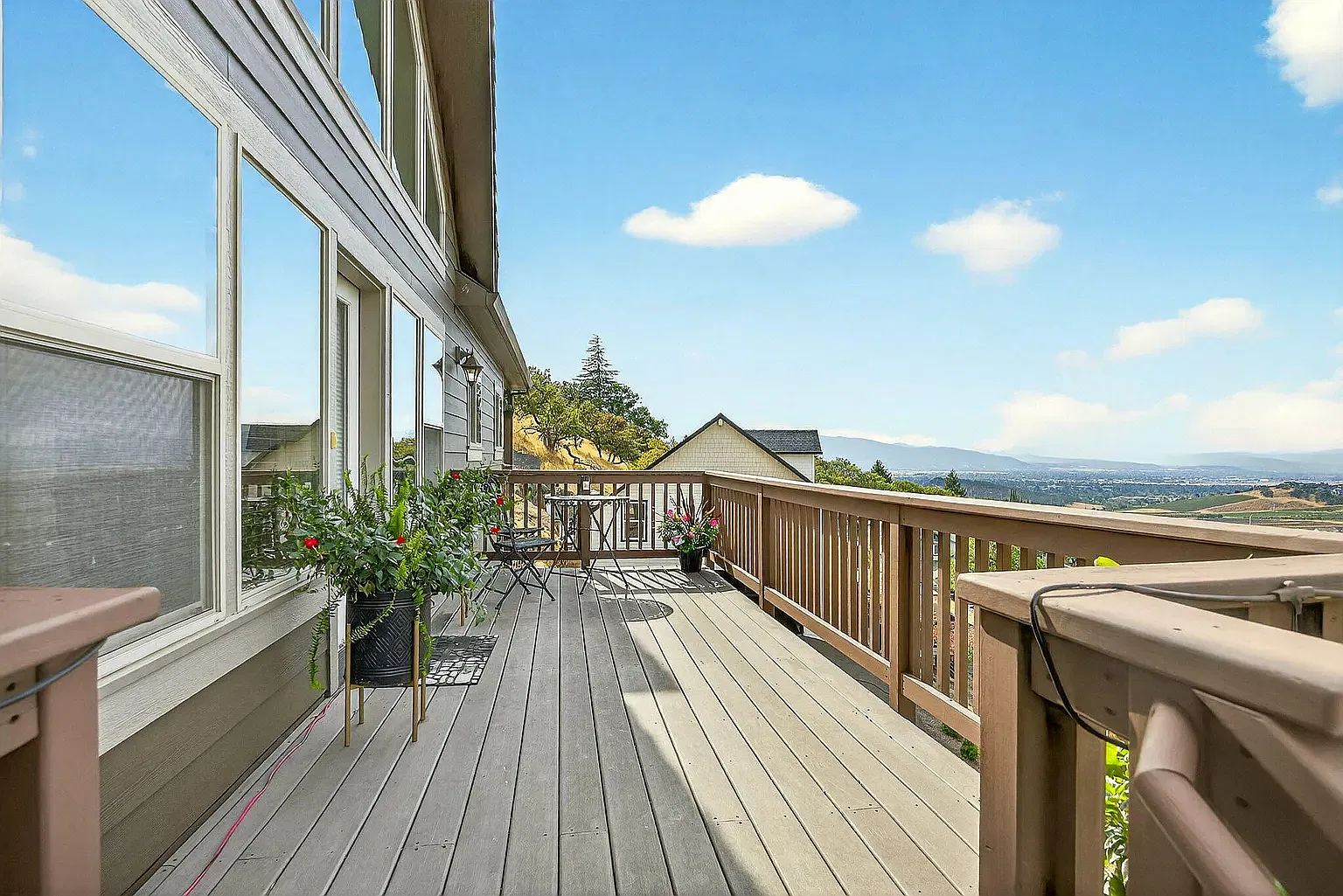 2 bed, 2000 sqft, $1,995 — Photo 4