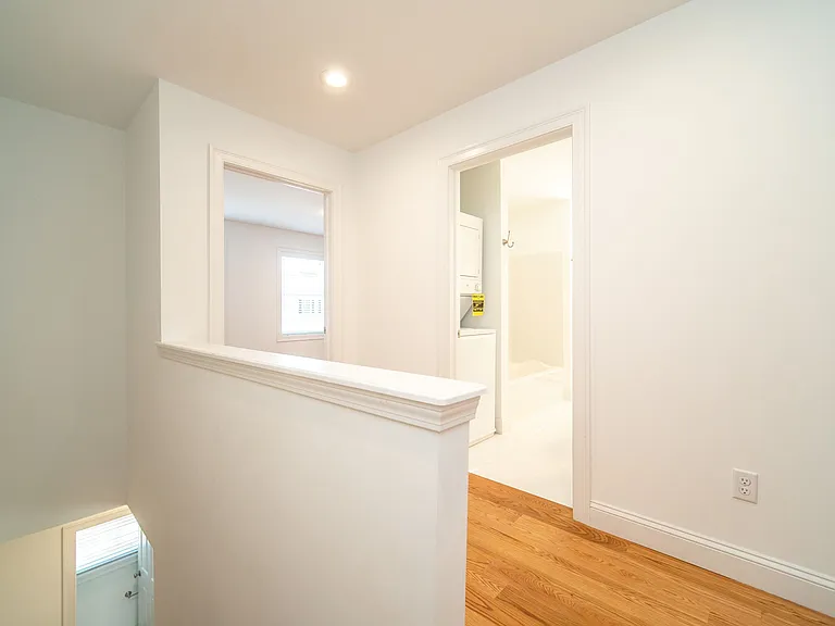 10 Fort Hill Rd — Photo 12