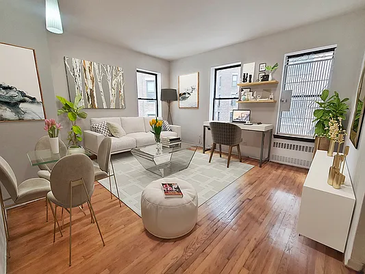 Rented by Rachel Realty | media 9