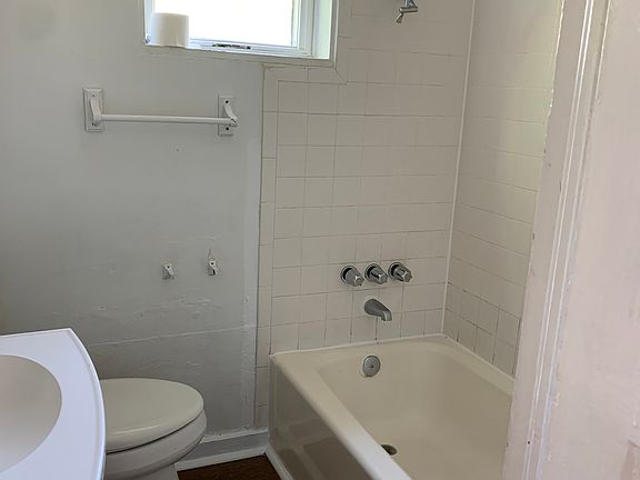 4th image of 1015 S Peninsula Dr APT 2