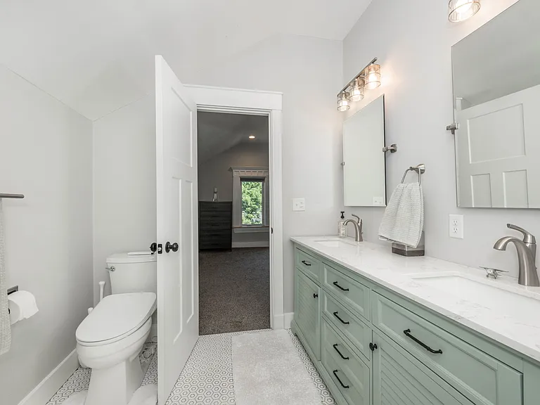 3105 Gloss Ave — Photo 32