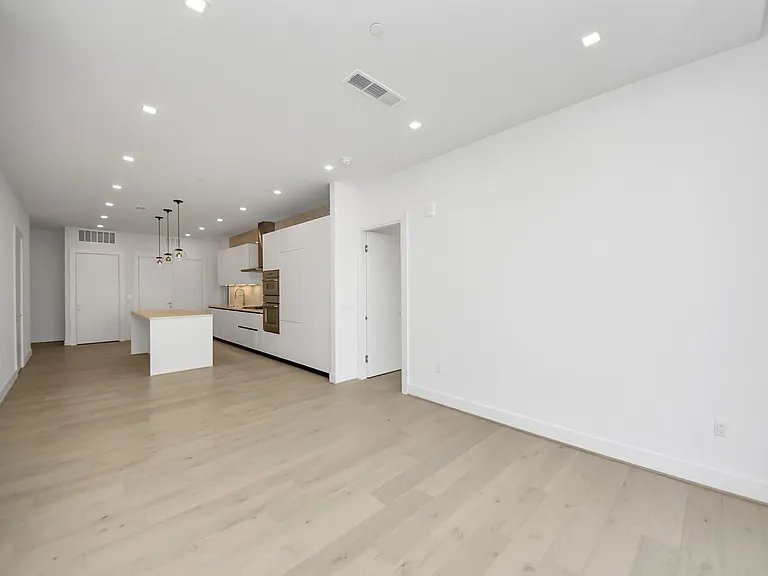 1711 Allen Pkwy #2207 — Photo 41