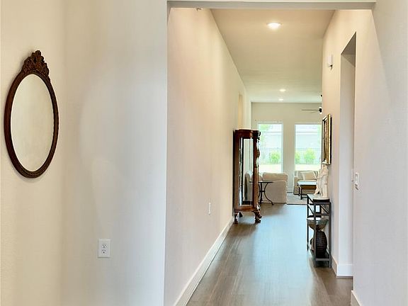 3rd image of 10119 Lehman Dr
