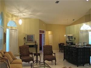 3rd image of 4557 Carlton Golf Dr