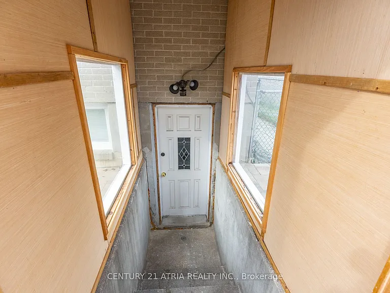 805 Batory Ave #BASEMENT — Photo 34