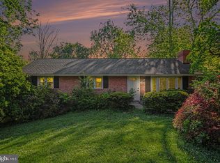 7409 Lake Dr, Manassas, VA 20111