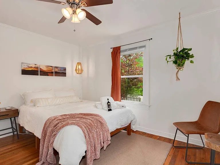 258 W Miller St — Photo 12