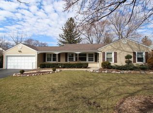 117 Fairway Rd, Lake Zurich, IL 60047
