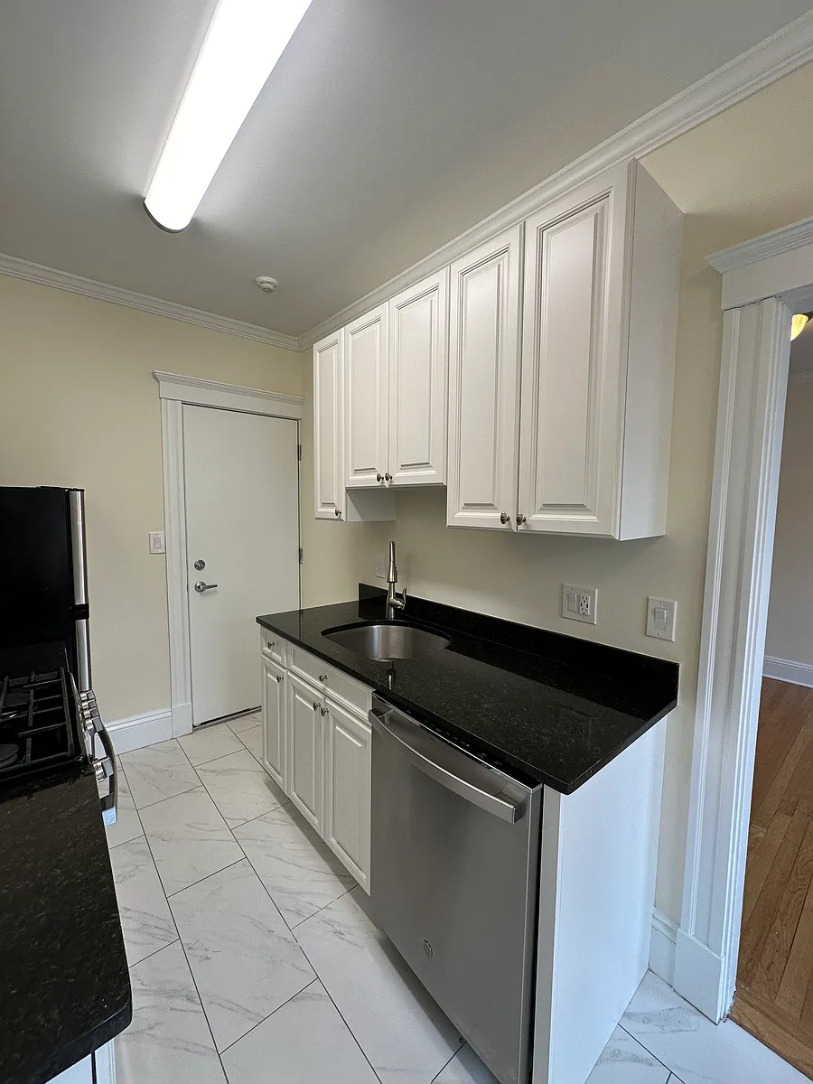 Building Photo - 22 Chauncy St #11D