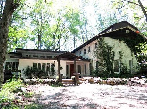 1st image of 7 Myers Ln