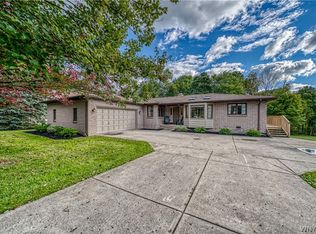 151 Oaknoll Ct, Elma, NY 14059